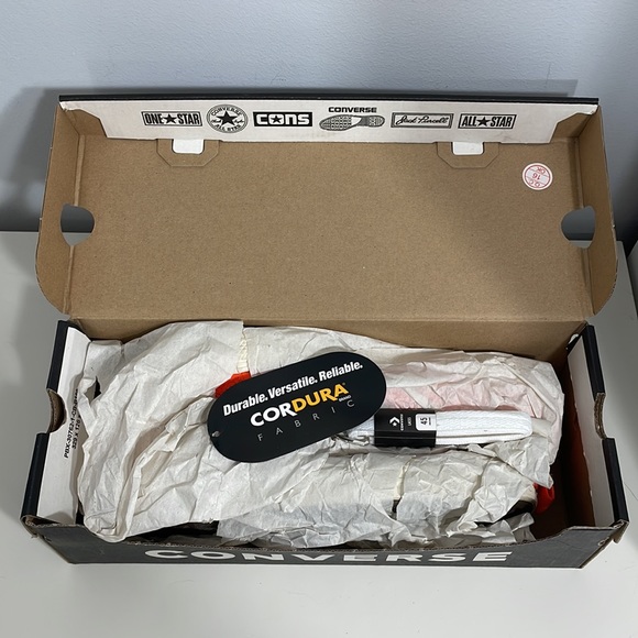 EUC Converse CTAS Sneakers in Ox Bold Mandarin Cordura Nylon Size 9.5 USW - Picture 13 of 14